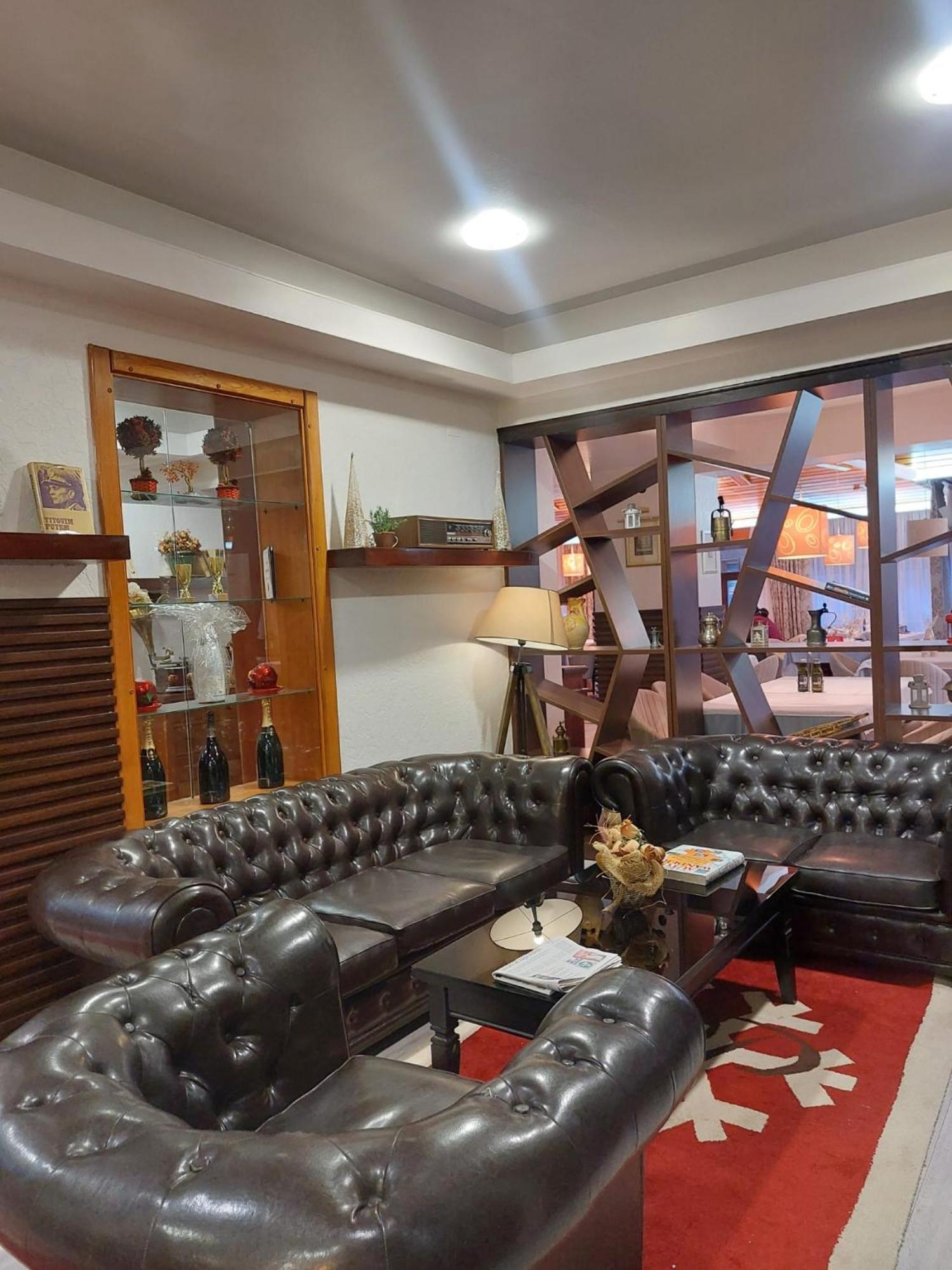 Hotel Pahuljica Vlasic Esterno foto
