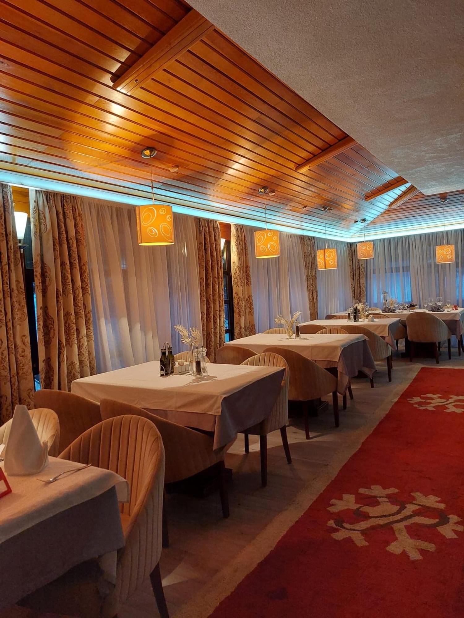 Hotel Pahuljica Vlasic Esterno foto
